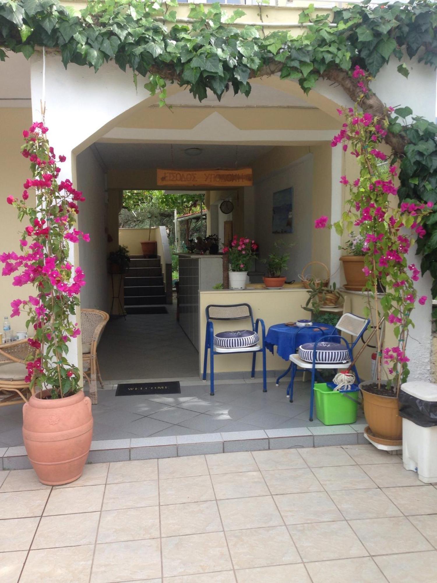 Studios Yanna สกาลา โปเตมิอัส ภายนอก รูปภาพ